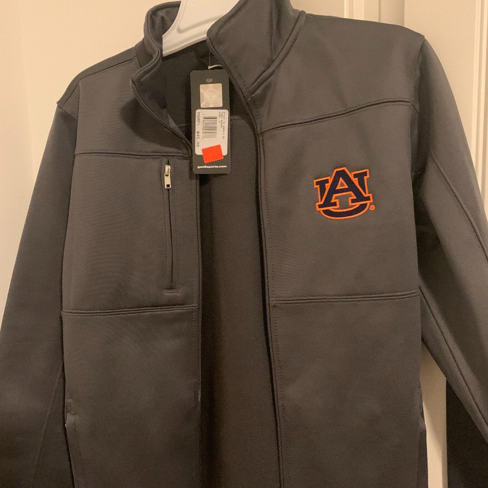 jacket, smoke free pet free house - Picture 1 of 2